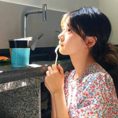 可怜的西蒙